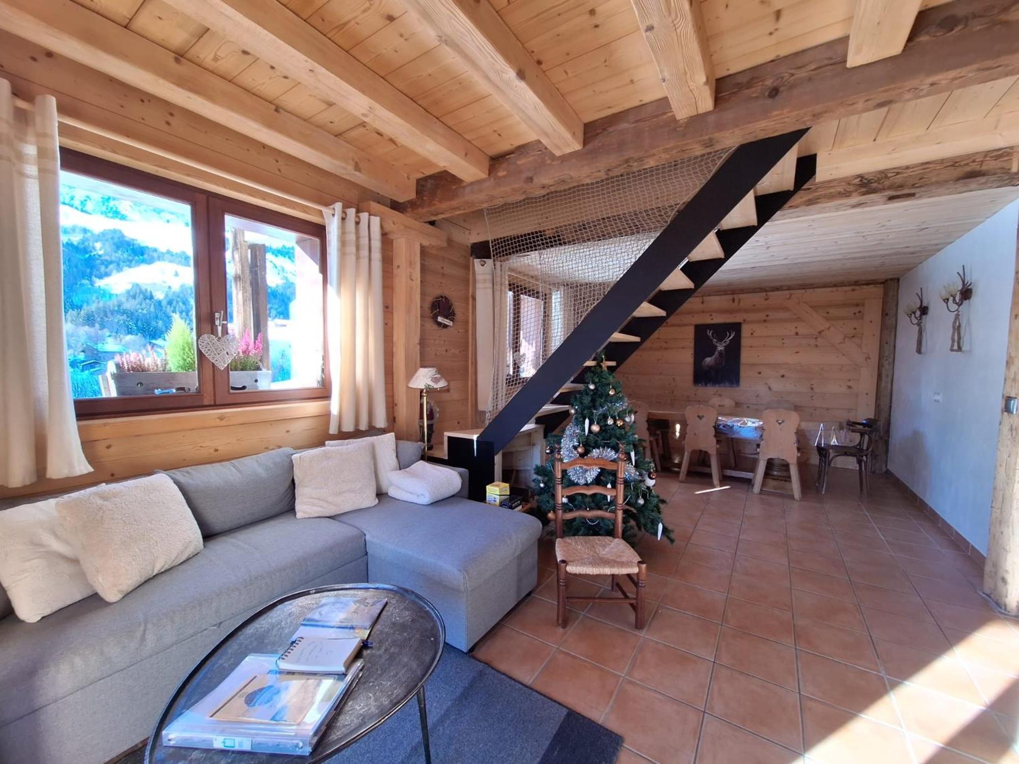 La Coufa, Spacieux Duplex En Chalet, Terrasse, Jardin, Vues Montagnes La Giettaz Exterior photo